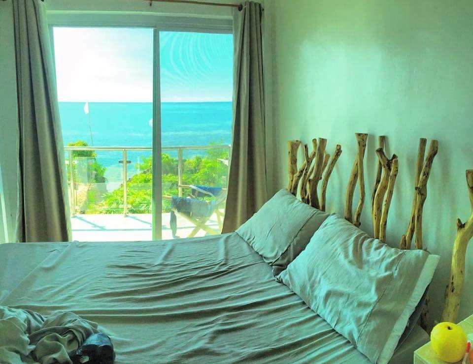 Birdland Beach Club Bolinao Εξωτερικό φωτογραφία